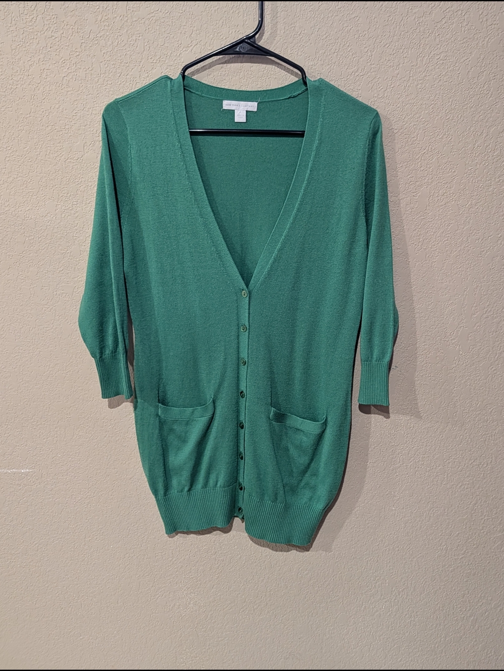 New York & Company Emerald Green V-Neck Button Cardigan